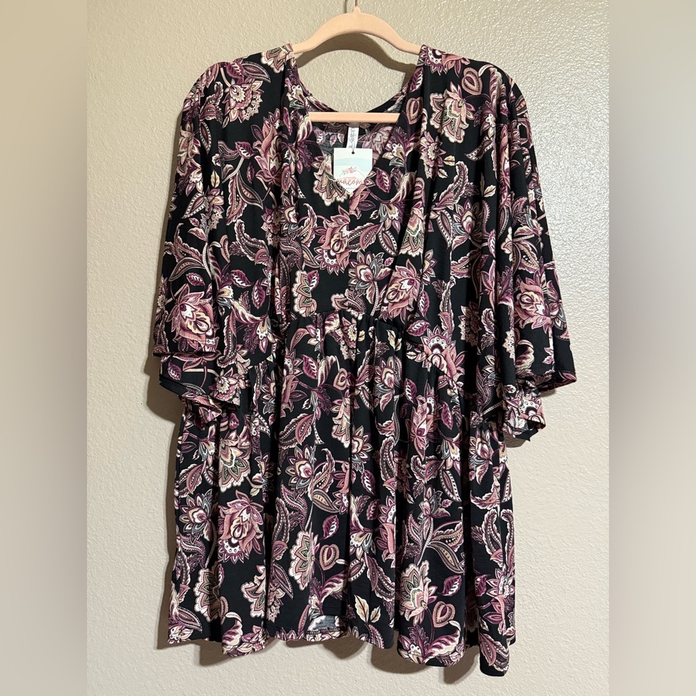 Dear Scarlett Floral V-Neck Top 2XL NWT